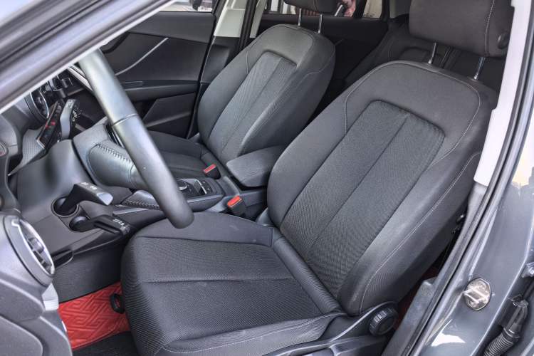 Used Audi Q2L 2020 35 TFSI Ambition Dynamic Edition Interior 4