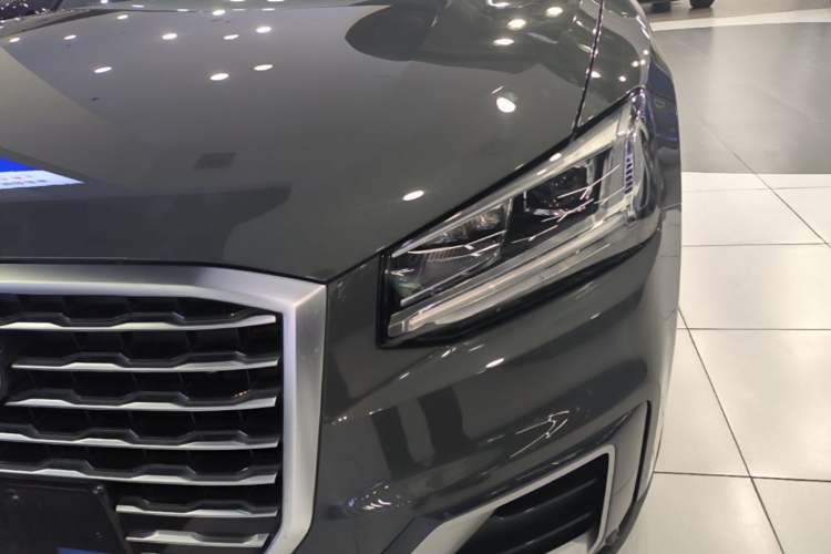 Used Audi Q2L 2020 35 TFSI Fashionable and Elegant Model Left Front Headlight