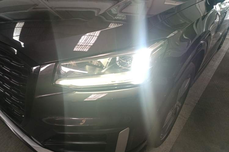Used Audi Q2L 2020 35 TFSI Fashion Dynamic Model Left Front Headlight