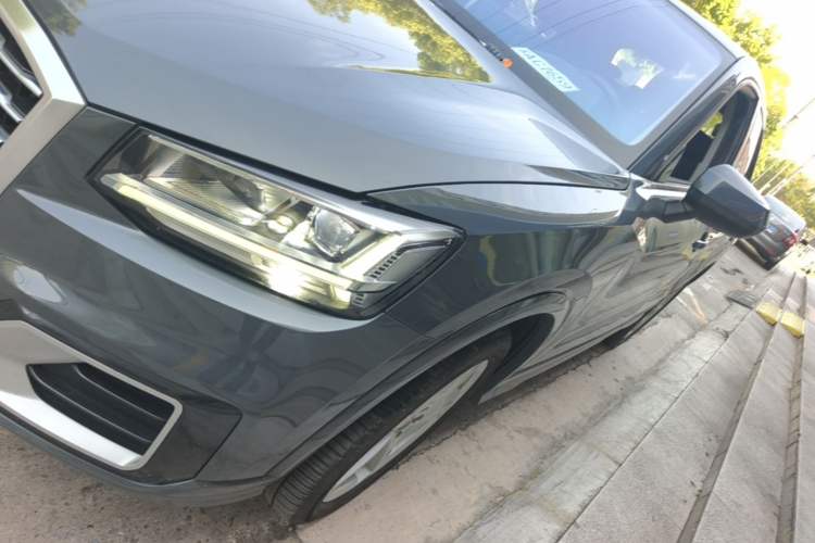 Used Audi Q2L 2020 35 TFSI Fashionable and Elegant Model Left Front Headlight