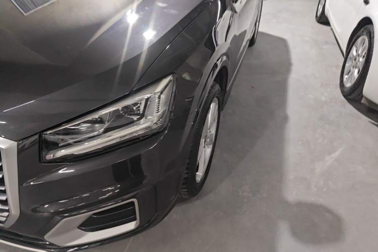 Used Audi Q2L 2020 35 TFSI Fashionable and Elegant Model Left Front Headlight