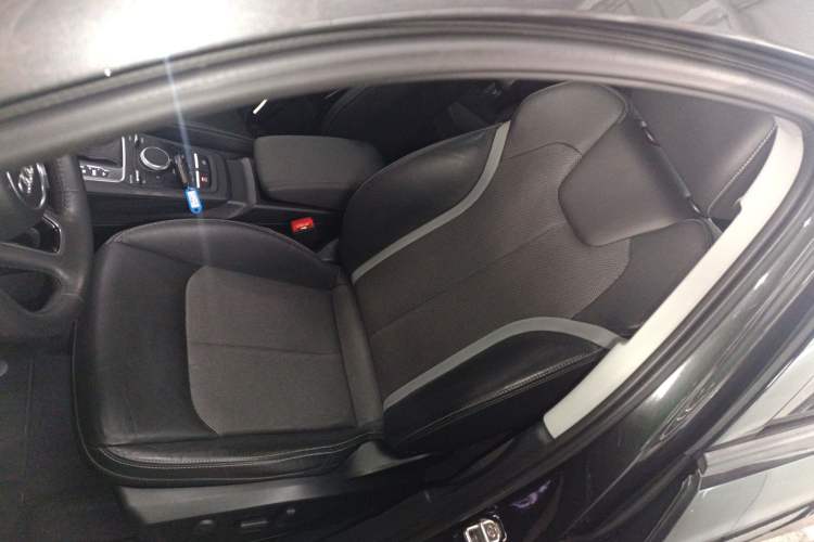 Used Audi Q2L 2020 35 TFSI Fashion Dynamic Model Left Front Seat