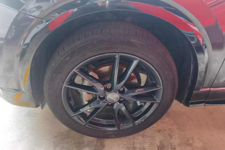 Used Audi Q2L 2020 35 TFSI Ambition Dynamic Edition Left Front Wheel Hub