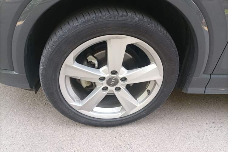 Used Audi Q2L 2020 35 TFSI Fashionable and Elegant Model Left Front Wheel Hub