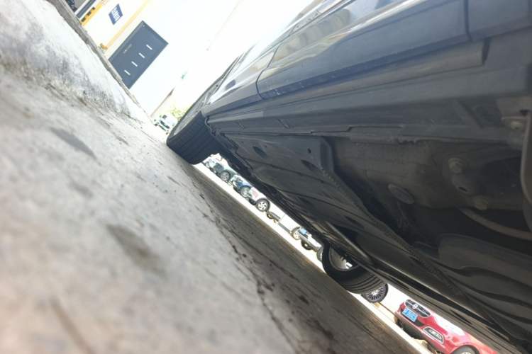 Used Audi Q2L 2020 35 TFSI Fashionable and Elegant Model Left Side Sill