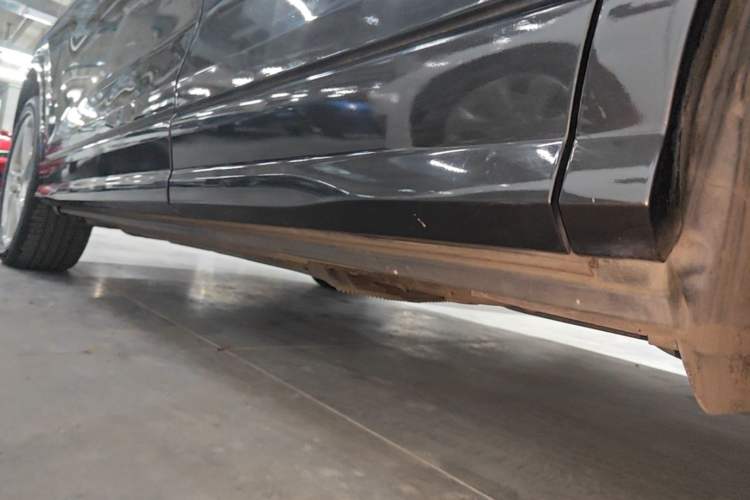 Used Audi Q2L 2020 35 TFSI Fashionable and Elegant Model Left Side Sill
