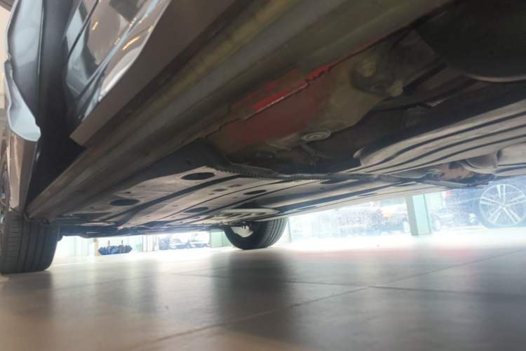 Used Audi Q2L 2020 35 TFSI Fashionable and Elegant Model Left Side Sill