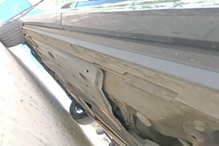 Used Audi Q2L 2020 35 TFSI Fashion Dynamic Model Left Side Sill