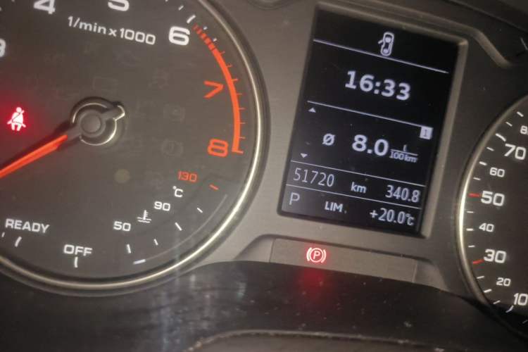 Used Audi Q2L 2020 35 TFSI Ambition Dynamic Edition Odometer Close Up