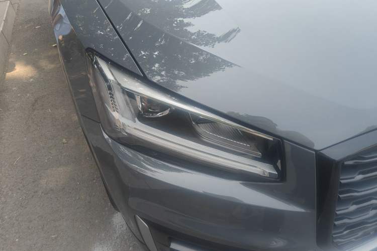 Used Audi Q2L 2020 35 TFSI Fashion Dynamic Model Right Front Headlight