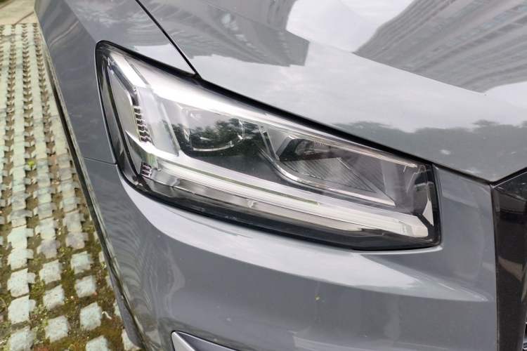 Used Audi Q2L 2020 35 TFSI Ambition Dynamic Edition Right Front Headlight