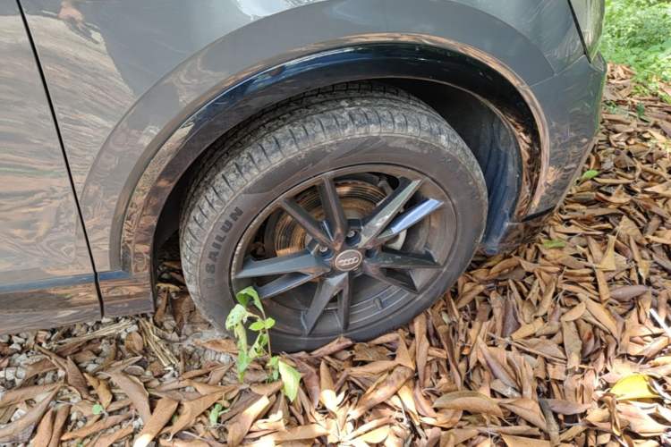 Used Audi Q2L 2020 35 TFSI Ambition Dynamic Edition Right Front Wheel Hub
