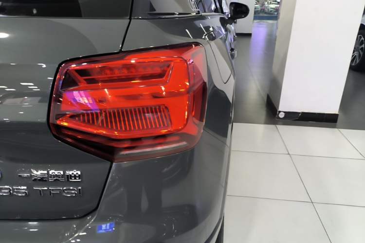 Used Audi Q2L 2020 35 TFSI Fashionable and Elegant Model Right Rear Taillight