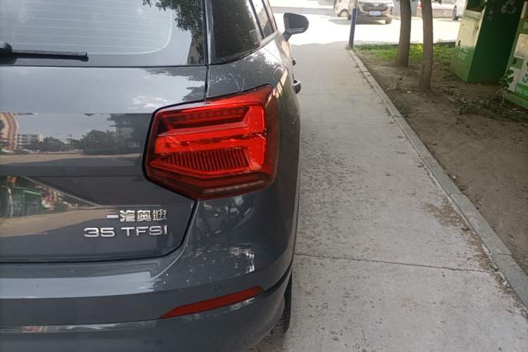Used Audi Q2L 2020 35 TFSI Fashionable and Elegant Model Right Rear Taillight