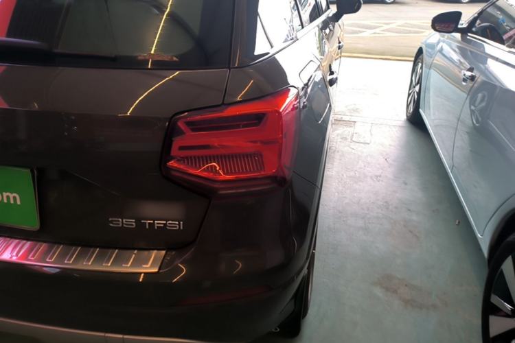 Used Audi Q2L 2020 35 TFSI Fashionable and Elegant Model Right Rear Taillight