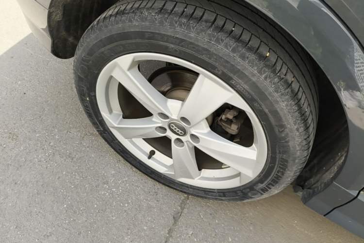 Used Audi Q2L 2020 35 TFSI Fashionable and Elegant Model Right Rear Wheel Hub