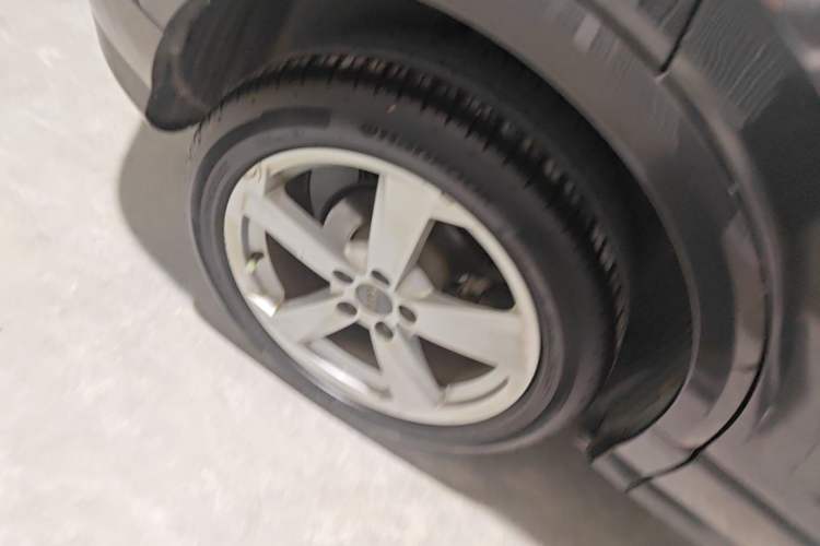 Used Audi Q2L 2020 35 TFSI Fashionable and Elegant Model Right Rear Wheel Hub