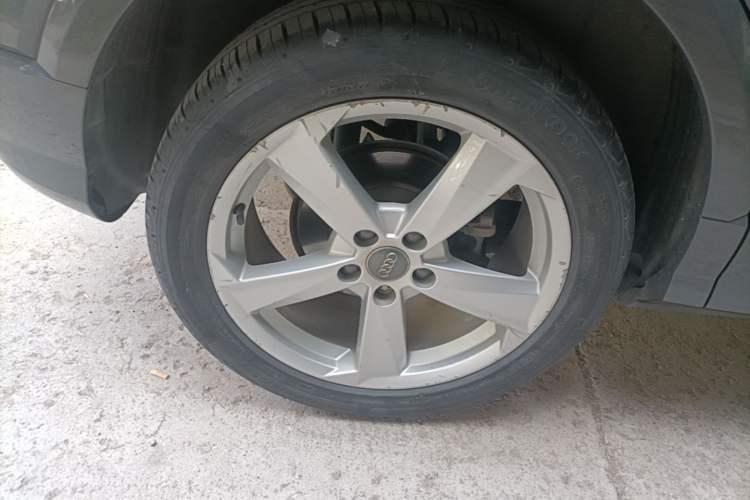 Used Audi Q2L 2020 35 TFSI Fashionable and Elegant Model Right Rear Wheel Hub
