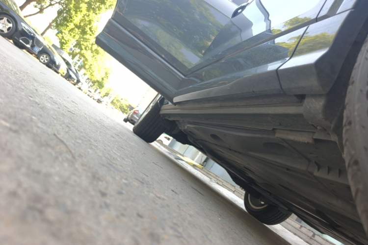 Used Audi Q2L 2020 35 TFSI Fashionable and Elegant Model Right Side Sill