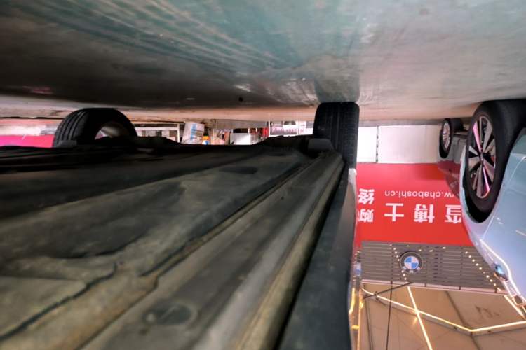 Used Audi Q2L 2020 35 TFSI Fashionable and Elegant Model Right Side Sill