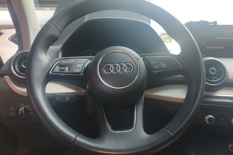 Used Audi Q2L 2020 35 TFSI Ambition Dynamic Edition Steering Wheel