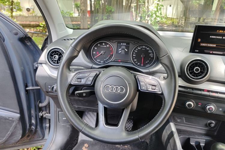 Used Audi Q2L 2020 35 TFSI Ambition Dynamic Edition Steering Wheel