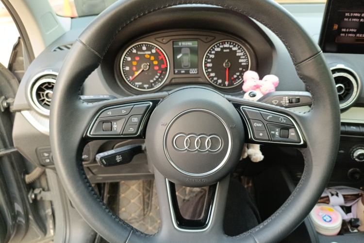 Used Audi Q2L 2020 35 TFSI Ambition Dynamic Edition Steering Wheel