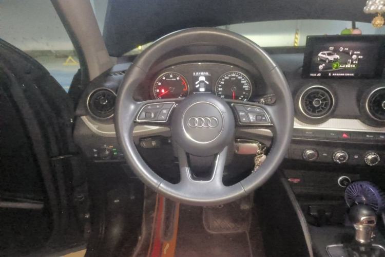 Used Audi Q2L 2020 35 TFSI Ambition Dynamic Edition Steering Wheel