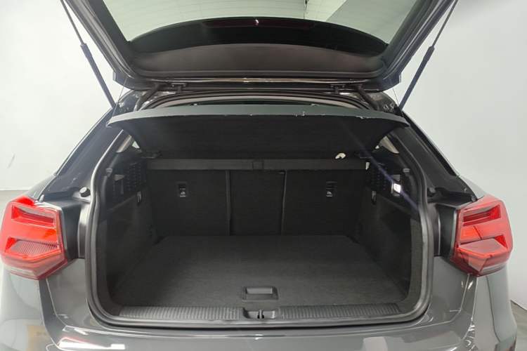 Used Audi Q2L 2020 35 TFSI Ambition Dynamic Edition Trunk
