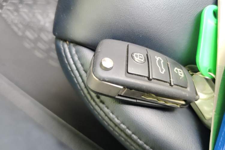 Used Audi Q2L 2020 35 TFSI Ambition Dynamic Edition Vehicle Key