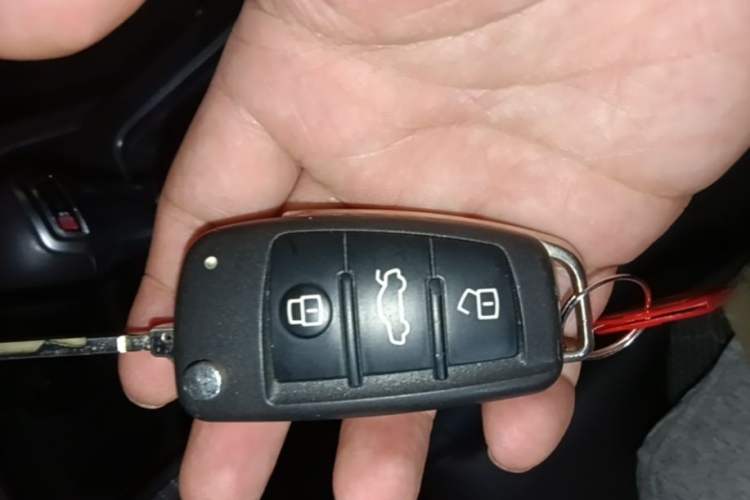 Used Audi Q2L 2020 35 TFSI Fashionable and Elegant Model Vehicle Key