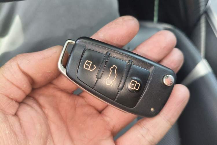 Used Audi Q2L 2020 35 TFSI Fashion Dynamic Model Vehicle Key