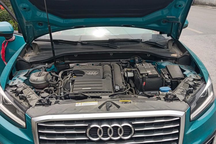 Used Audi Q2L 2020 35 TFSI Fashionable and Elegant Model Engine Bay