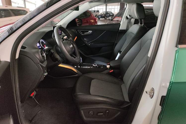 Used Audi Q2L 2020 35 TFSI Fashionable and Elegant Model Left Front Seat