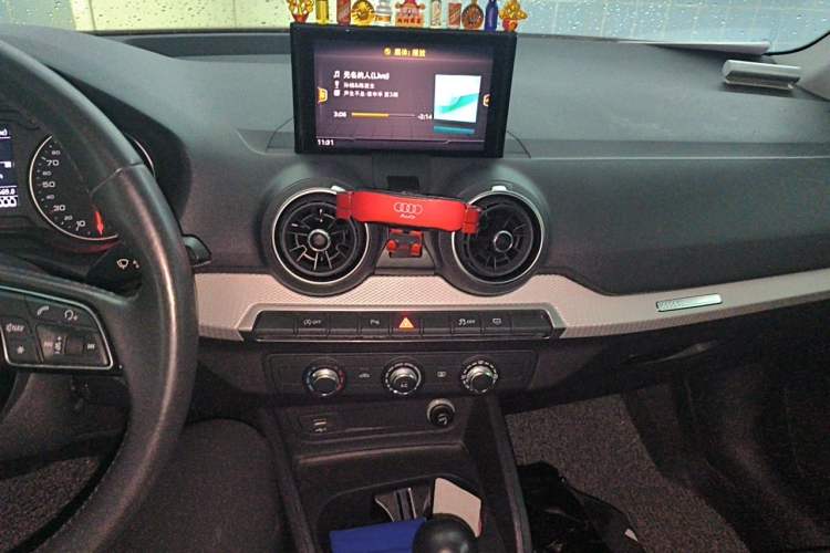 Used Audi Q2L 2020 35 TFSI Ambition Dynamic Edition Audio And AC Panel
