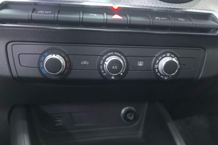 Used Audi Q2L 2020 35 TFSI Ambition Dynamic Edition Audio And AC Panel