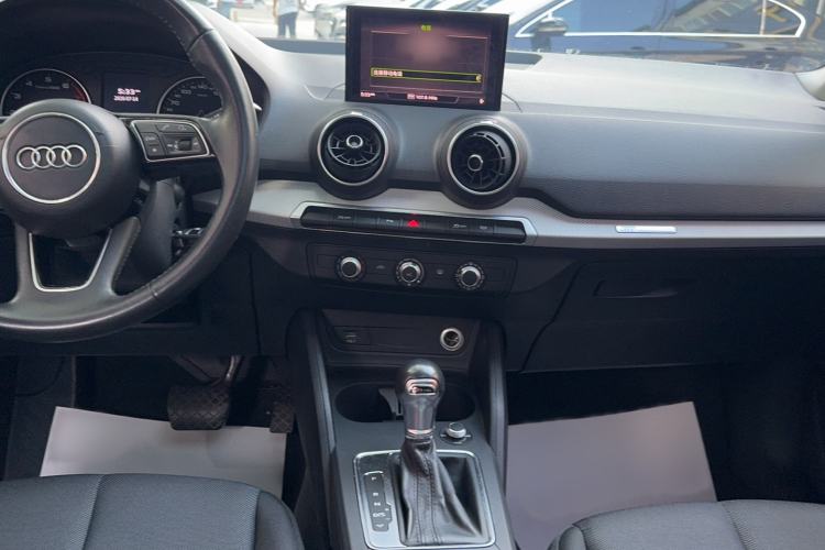 Used Audi Q2L 2020 35 TFSI Ambition Dynamic Edition Audio And AC Panel