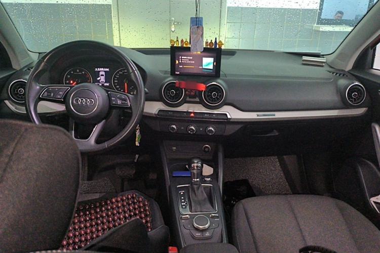 Used Audi Q2L 2020 35 TFSI Ambition Dynamic Edition Center Console