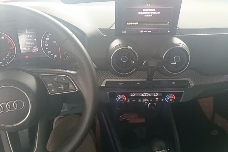 Used Audi Q2L 2020 35 TFSI Fashionable and Elegant Model Center Console