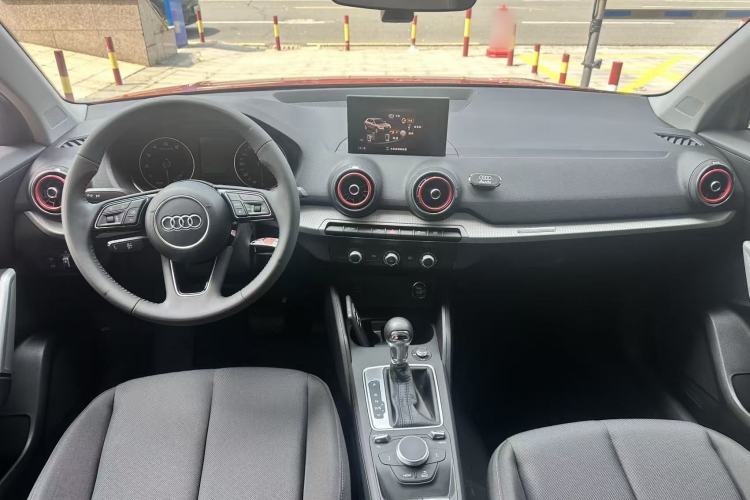 Used Audi Q2L 2020 35 TFSI Ambition Dynamic Edition Exterior 10