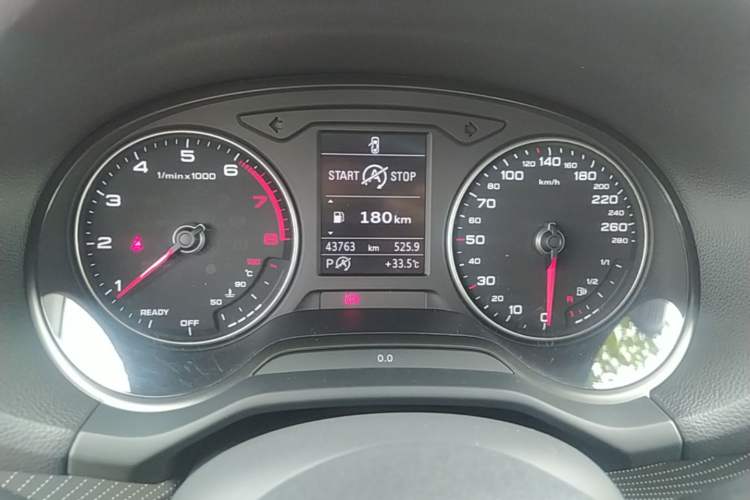 Used Audi Q2L 2020 35 TFSI Fashionable and Elegant Model Instrument Cluster