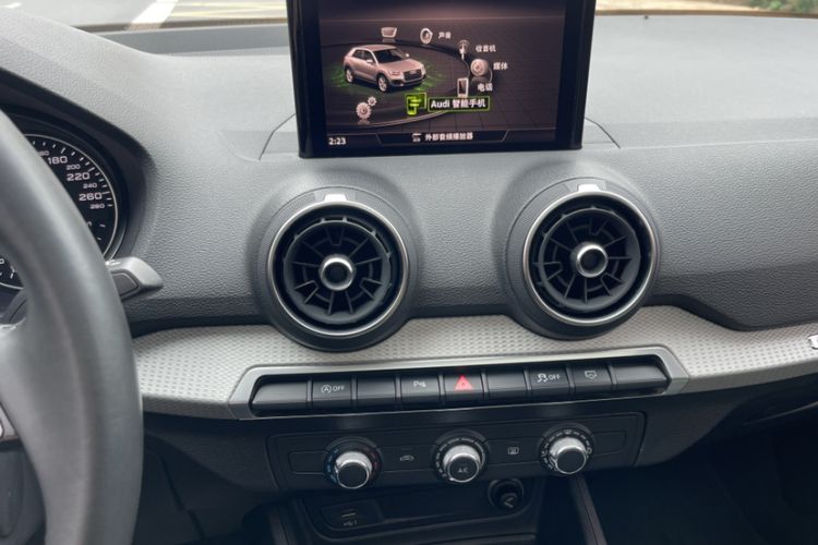 Used Audi Q2L 2020 35 TFSI Ambition Dynamic Edition Interior 3