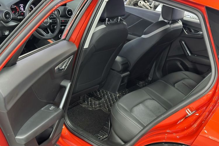Used Audi Q2L 2020 35 TFSI Fashion Dynamic Model Interior 6