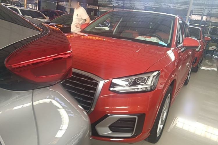 Used Audi Q2L 2020 35 TFSI Fashionable and Elegant Model Guazi used car, China used car export, Used car for sale, Used cars, Cheapest cars for sale