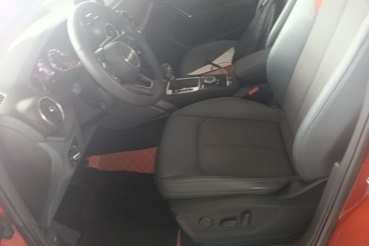 Used Audi Q2L 2020 35 TFSI Fashionable and Elegant Model Left Front Seat