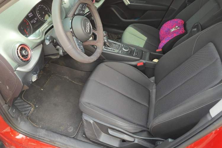 Used Audi Q2L 2020 35 TFSI Ambition Dynamic Edition Left Front Seat