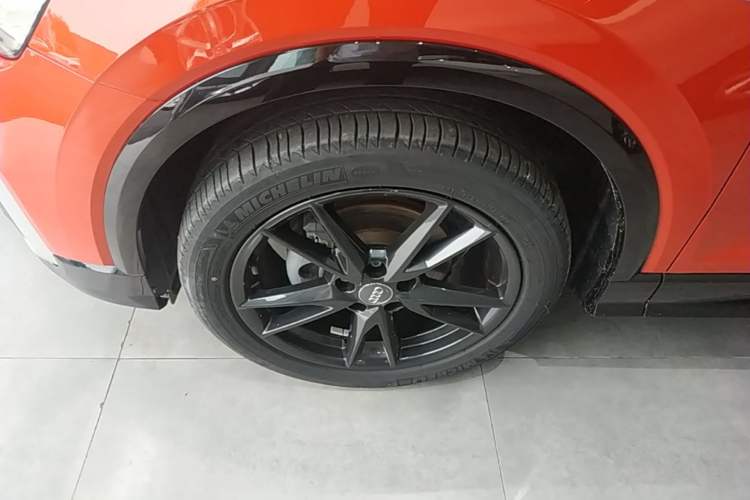 Used Audi Q2L 2020 35 TFSI Ambition Dynamic Edition Left Front Wheel Hub