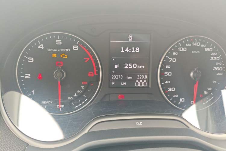 Used Audi Q2L 2020 35 TFSI Ambition Dynamic Edition Odometer Close Up