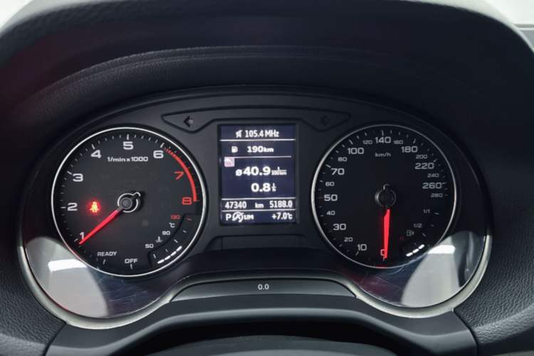 Used Audi Q2L 2020 35 TFSI Ambition Dynamic Edition Odometer Close Up