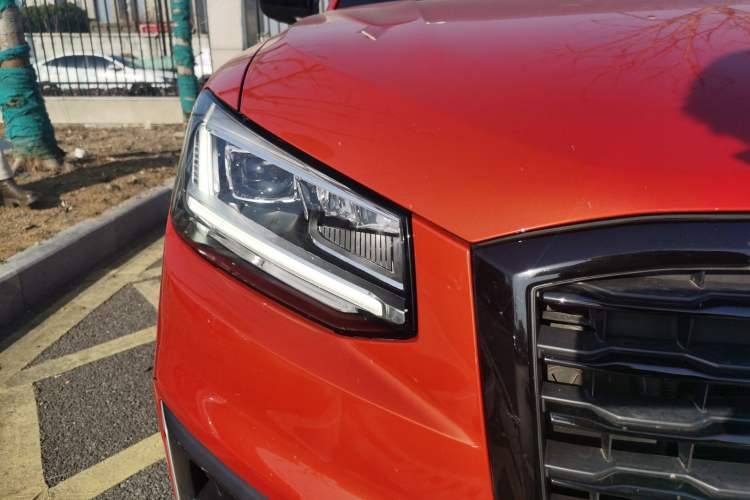 Used Audi Q2L 2020 35 TFSI Ambition Dynamic Edition Right Front Headlight